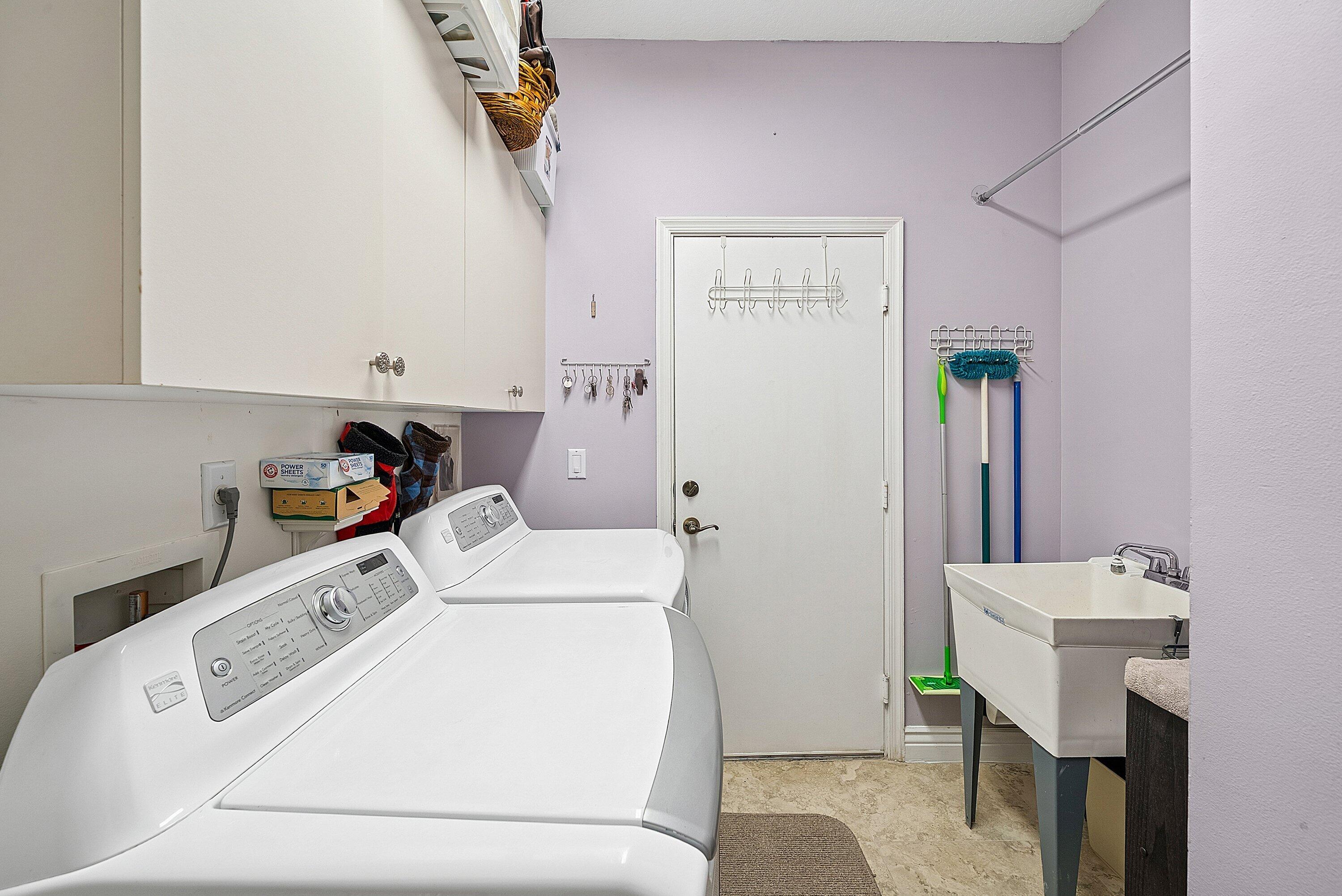 VILLAGES OF WINDSOR PL 4 - Residential