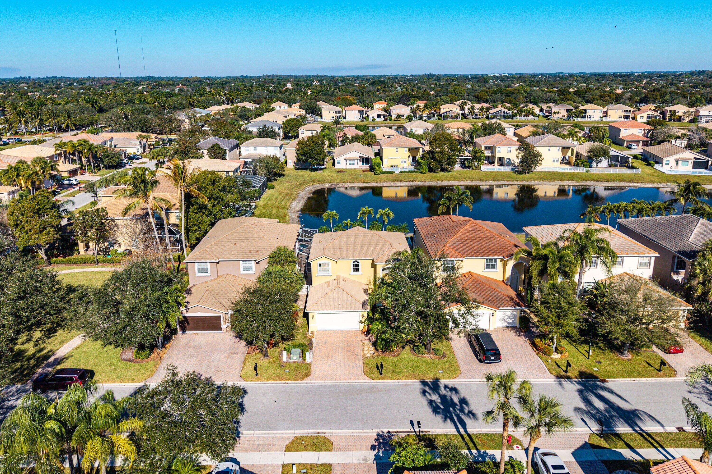 VILLAGES OF WINDSOR PL 4 - Residential