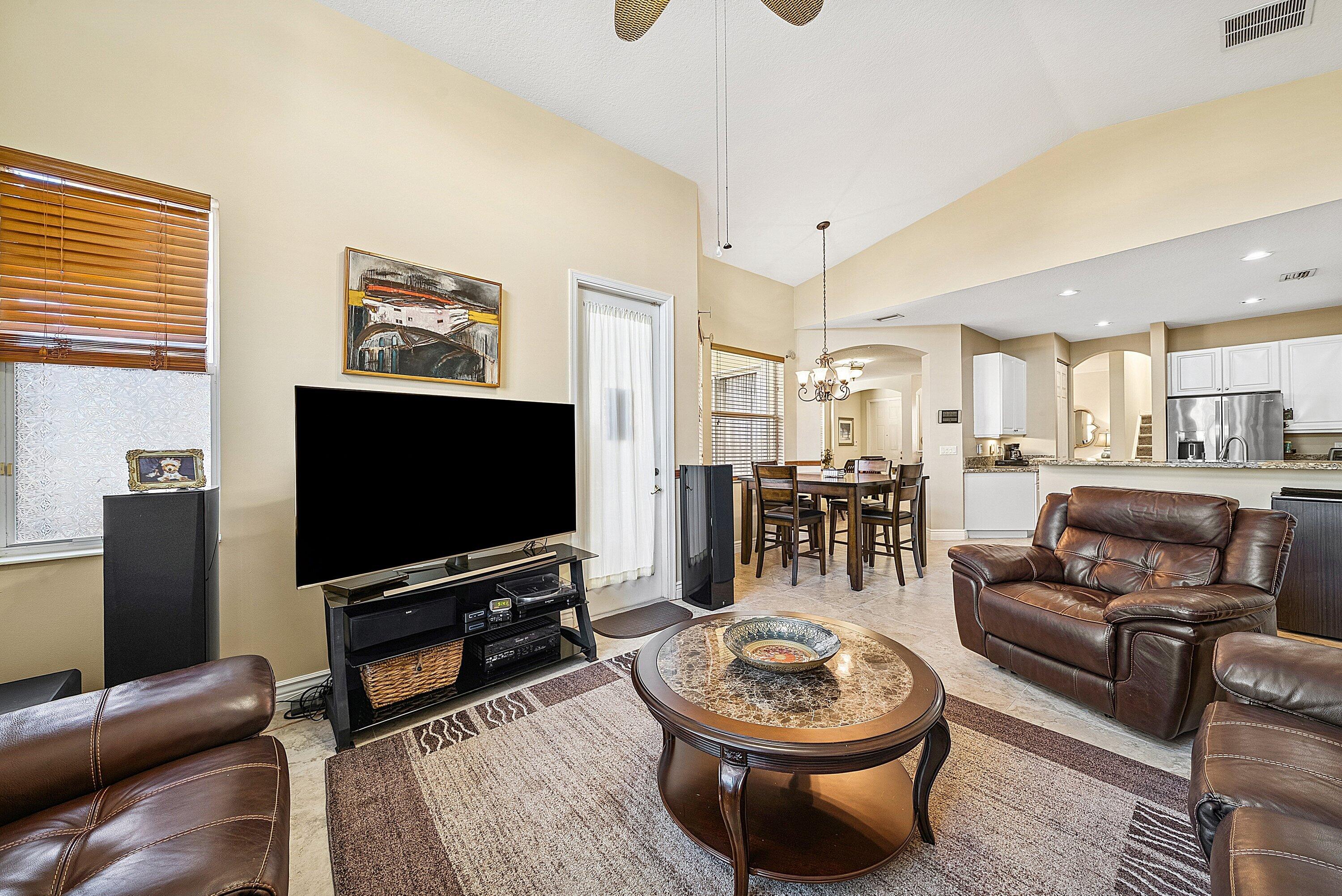 VILLAGES OF WINDSOR PL 4 - Residential