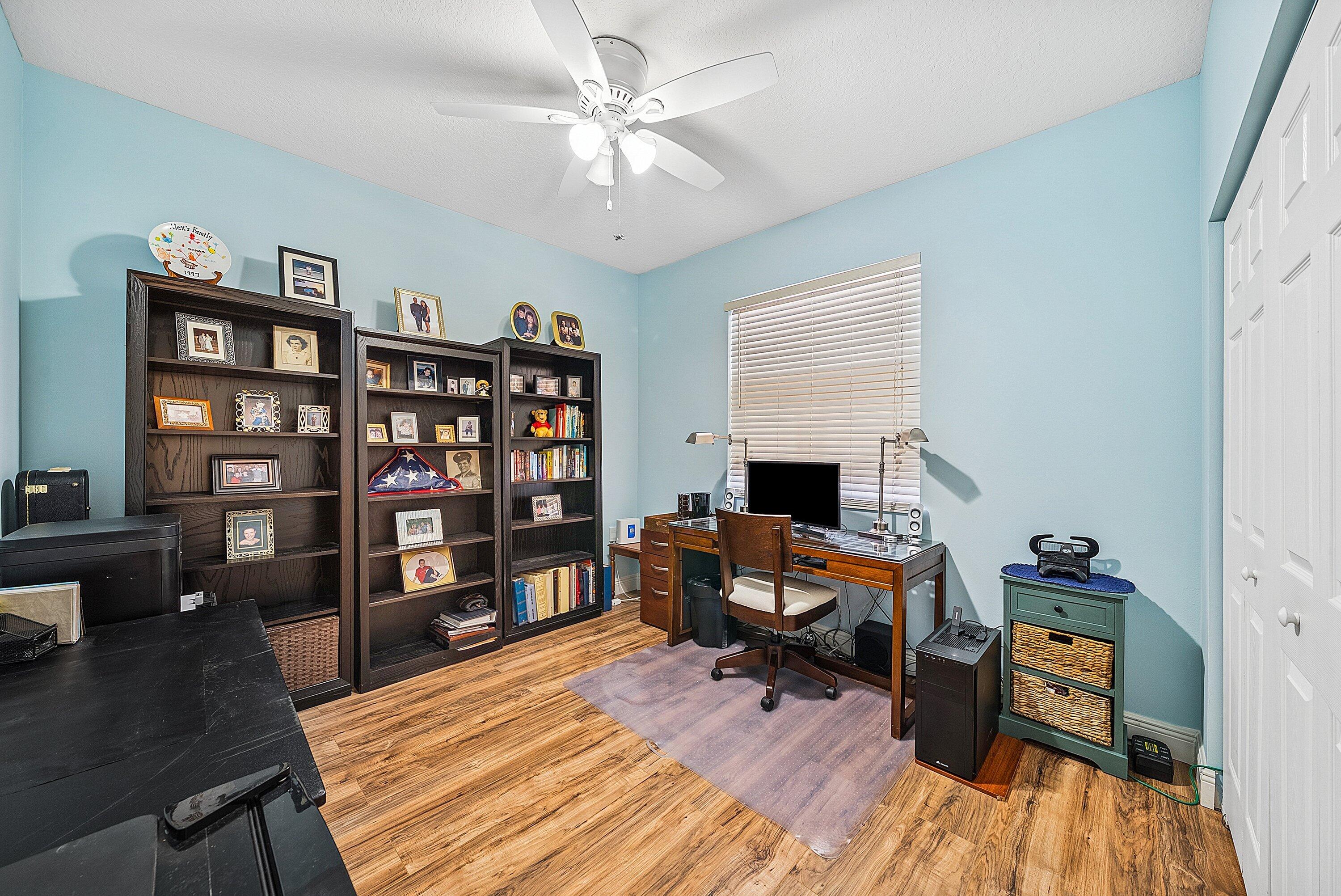 VILLAGES OF WINDSOR PL 4 - Residential