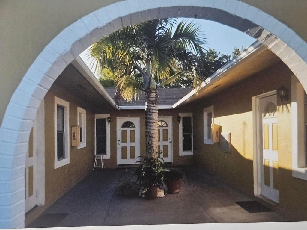 Photo of 3911 NW 30 Ter #4, Lauderdale Lakes, FL 33309 (MLS # R10970606)