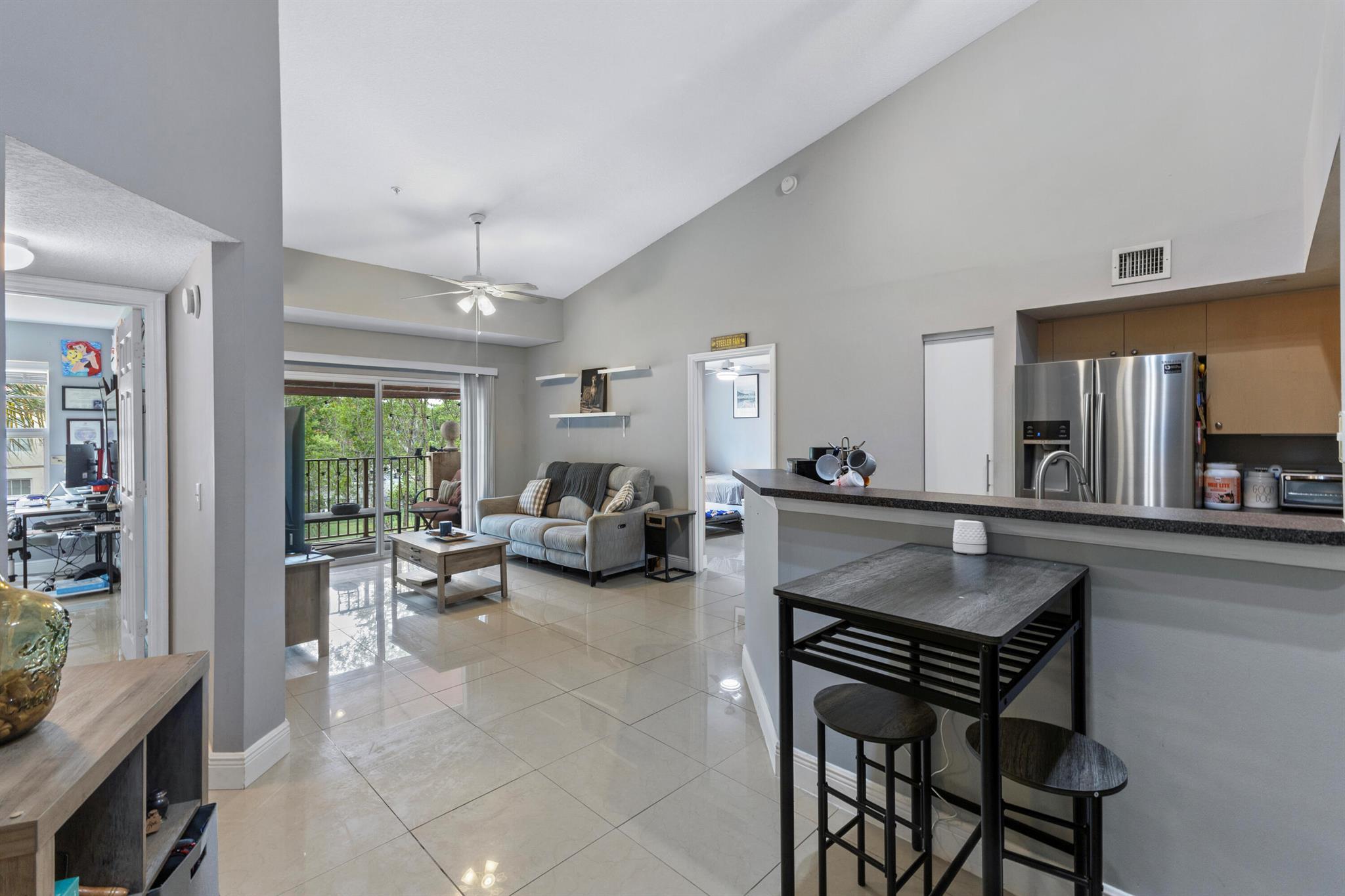 4041 San Marino Boulevard 304