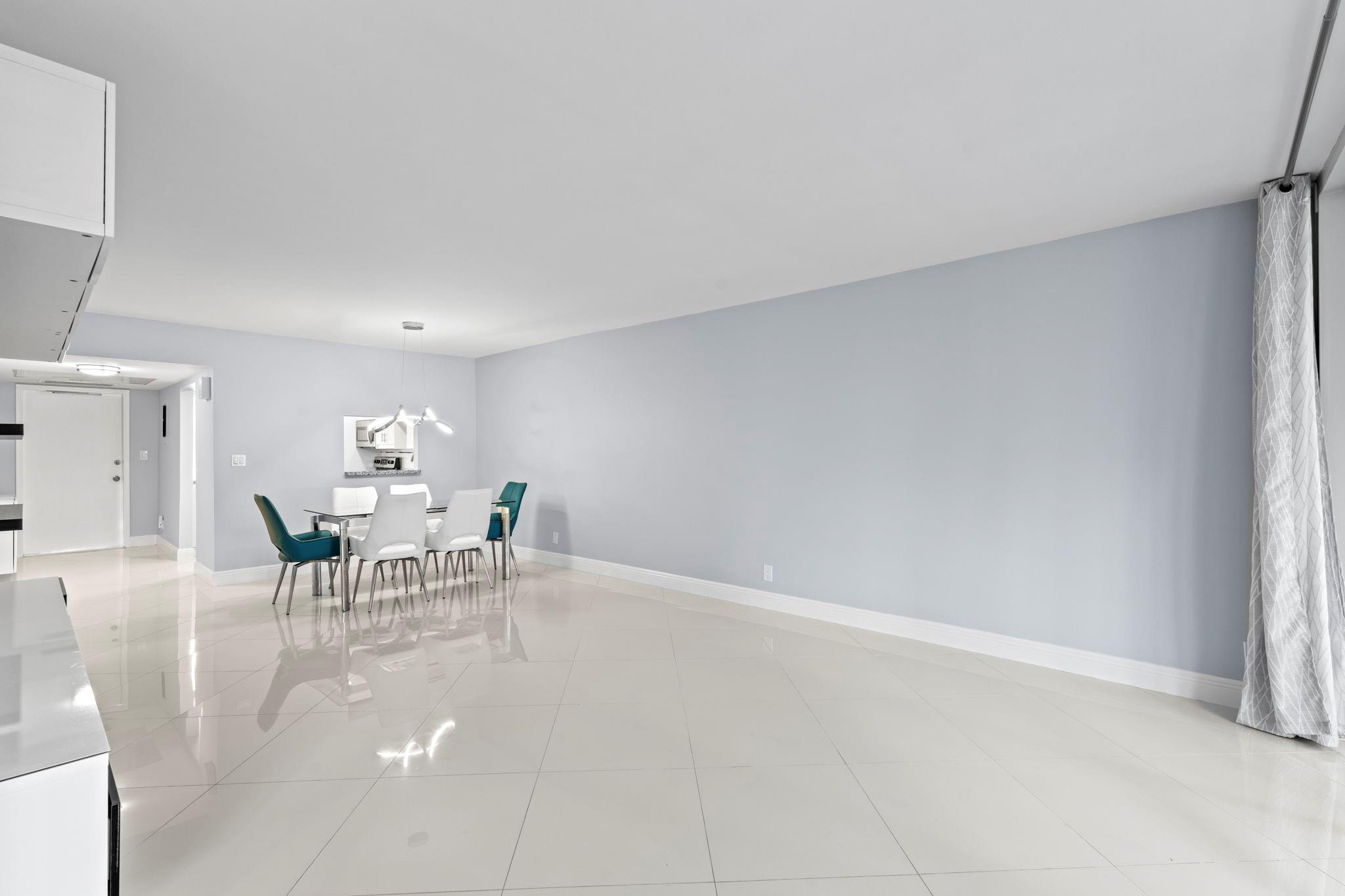 PALM AIRE - Residential