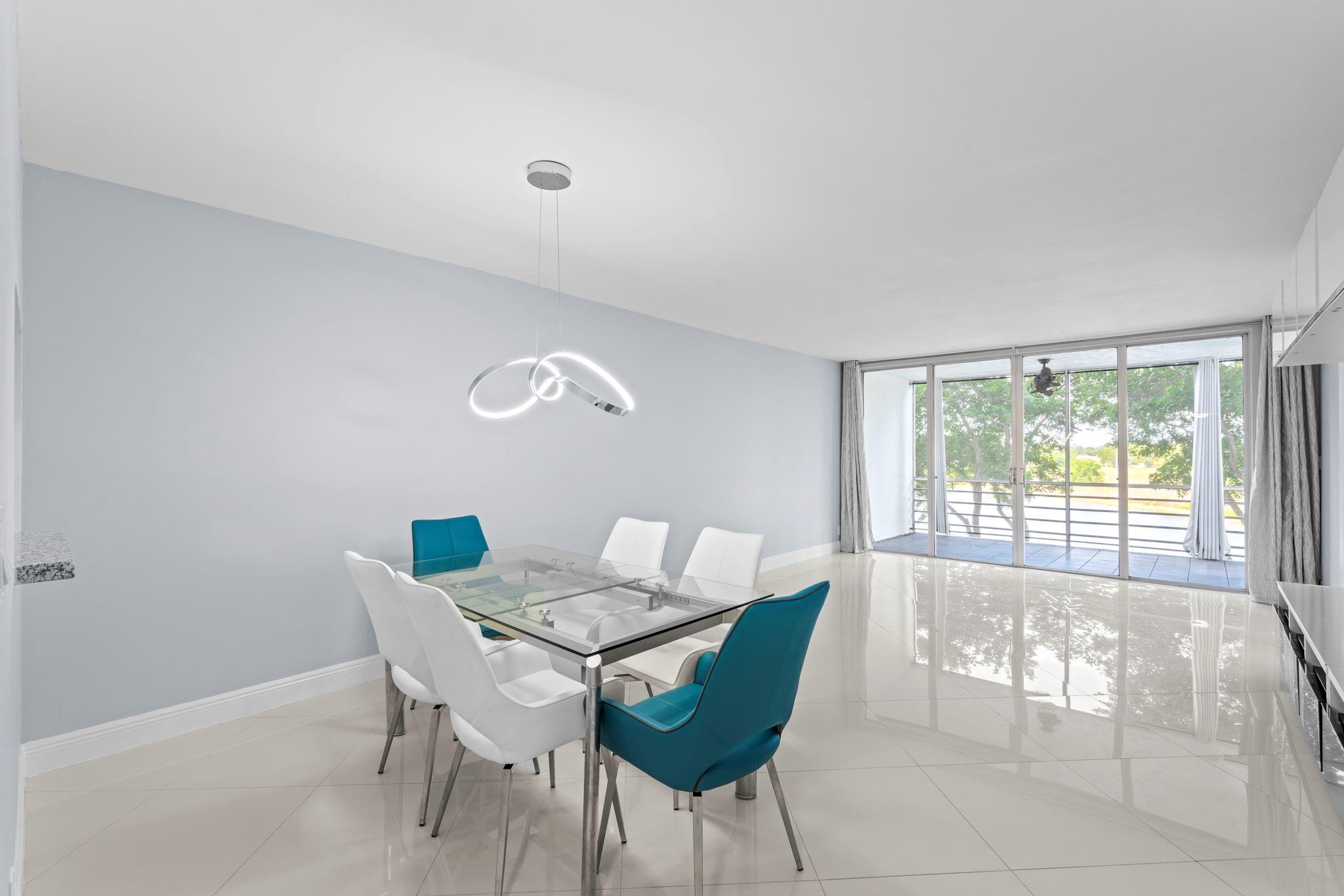 PALM AIRE - Residential