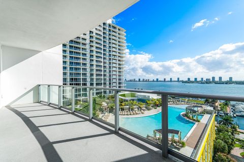 220 Lake Shore Drive 1010 Lake Park FL 33403