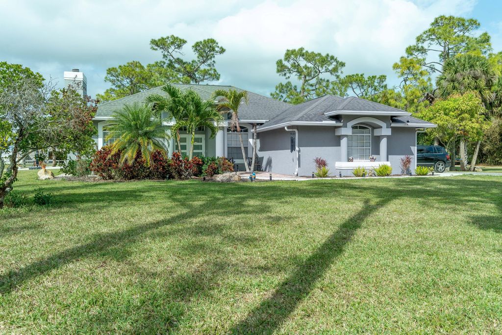 Photo of 14279 43rd Road N, Loxahatchee Groves, FL 33470 (MLS # B26046789)