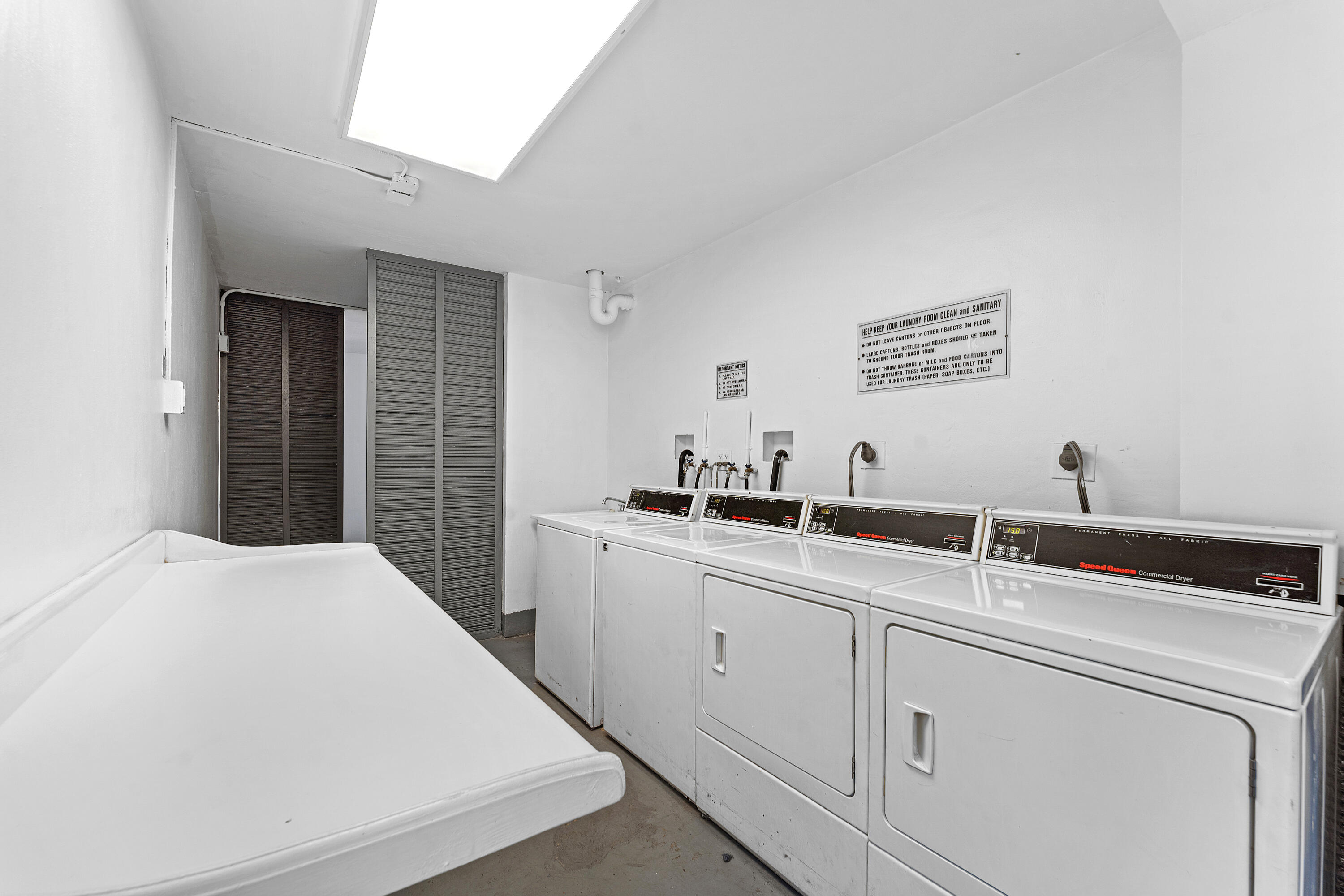 BISCAYA III CONDO - Residential