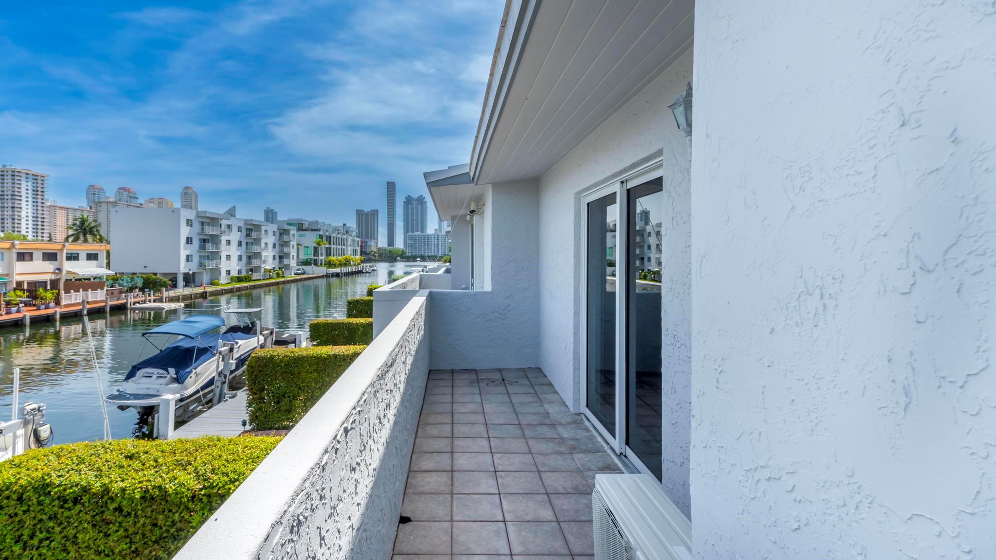SHORE CLUB CONDO - Residential Lease