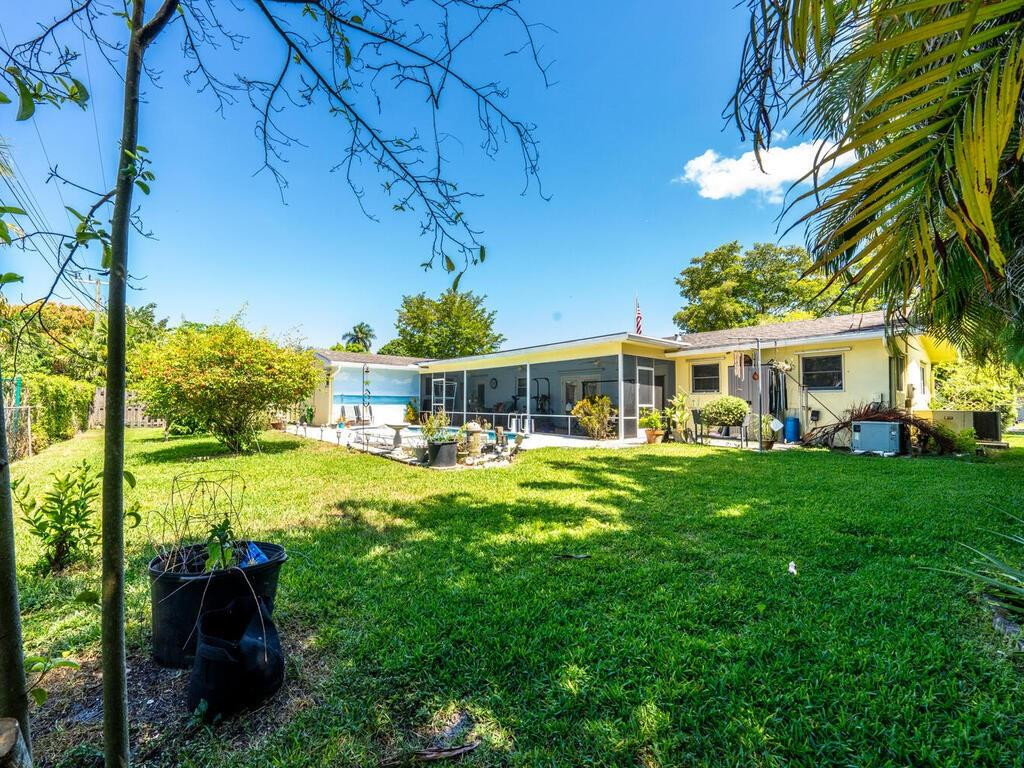 Mirror Lake Estates Sec T - Residential