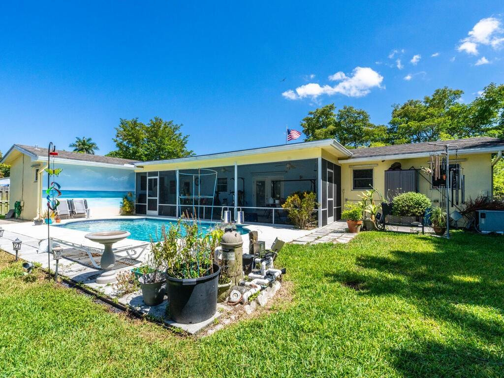 Mirror Lake Estates Sec T - Residential