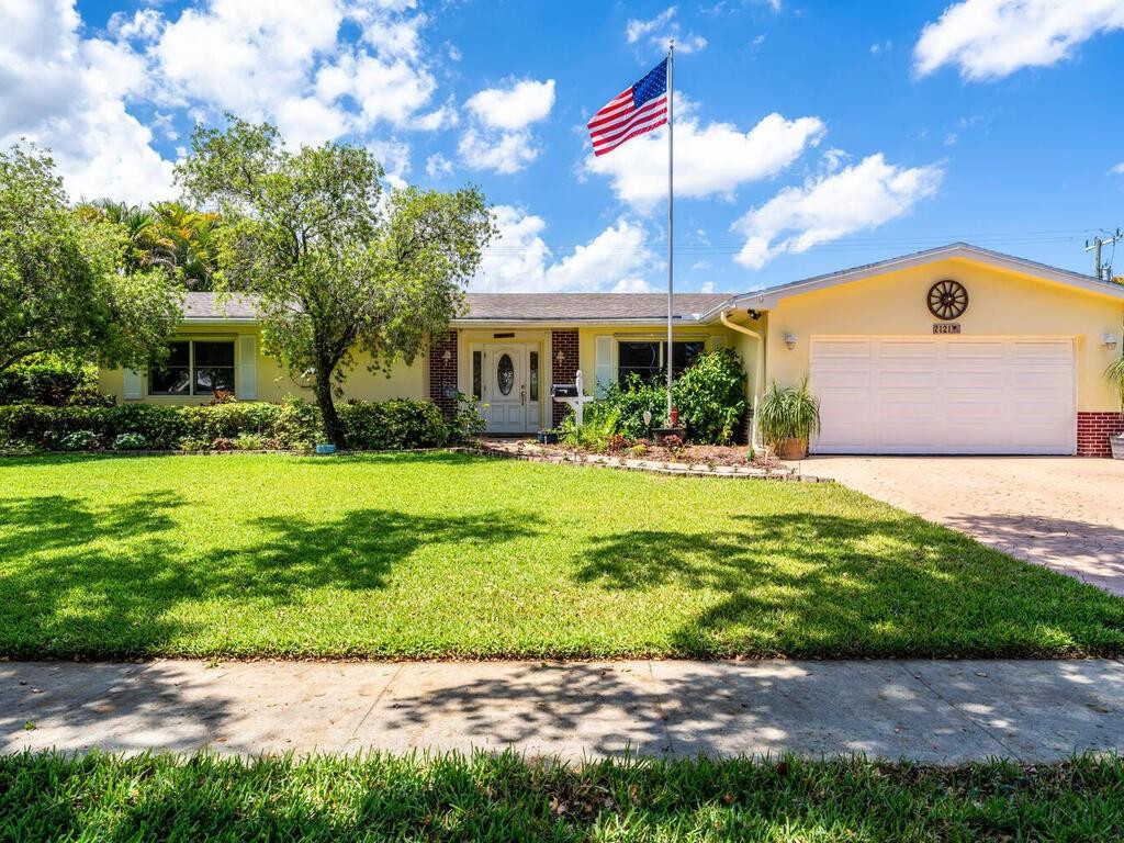 Mirror Lake Estates Sec T - Residential