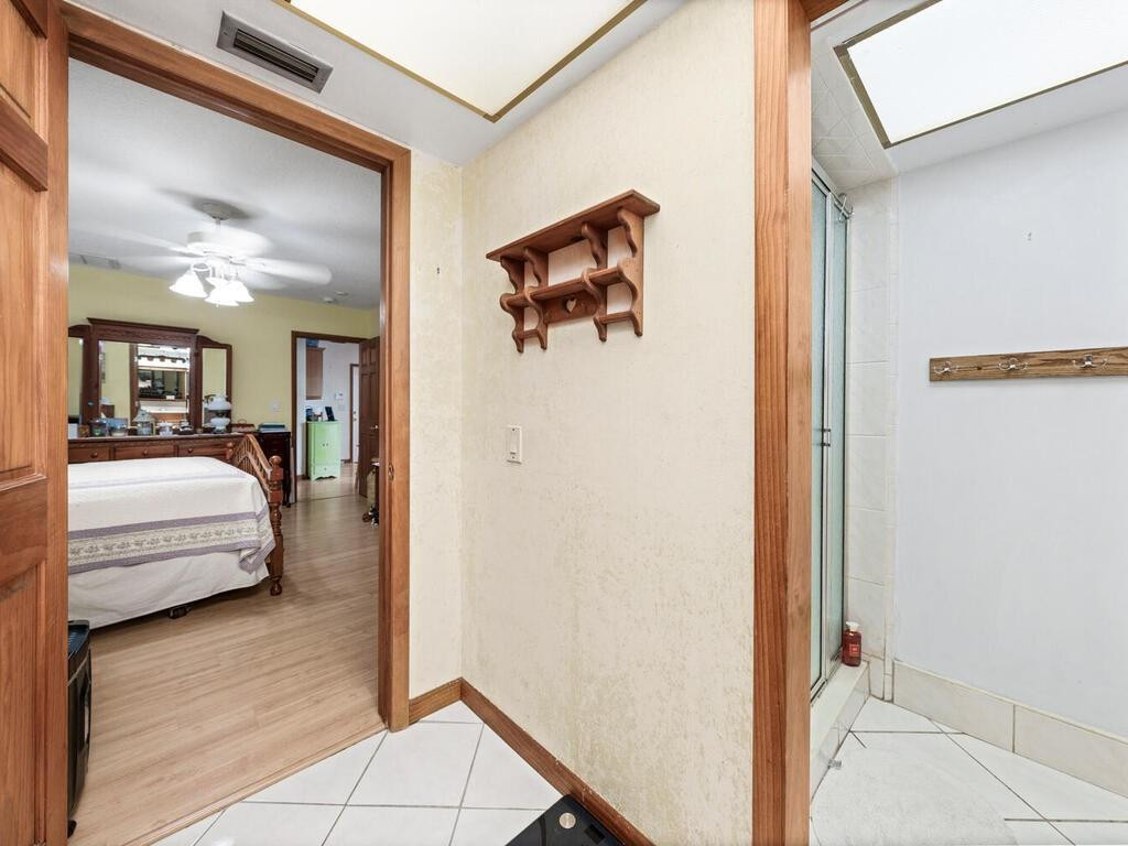 Mirror Lake Estates Sec T - Residential