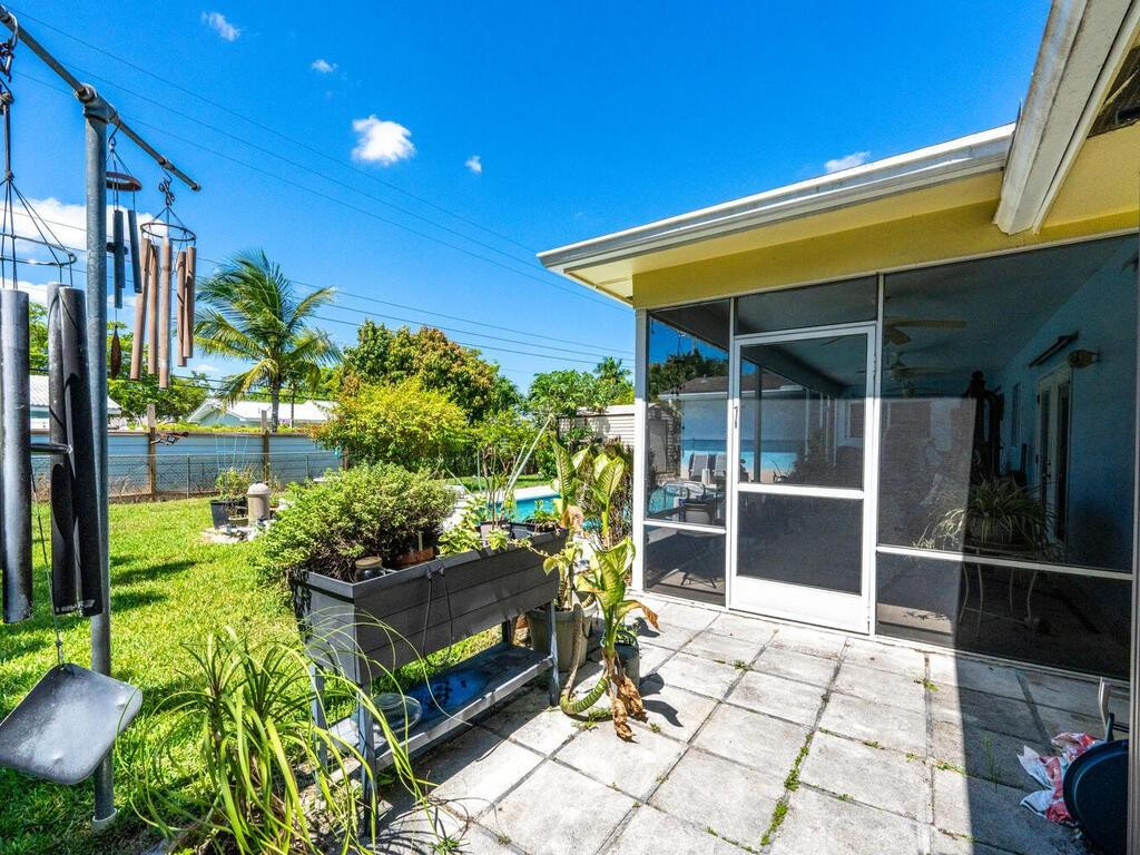 Mirror Lake Estates Sec T - Residential