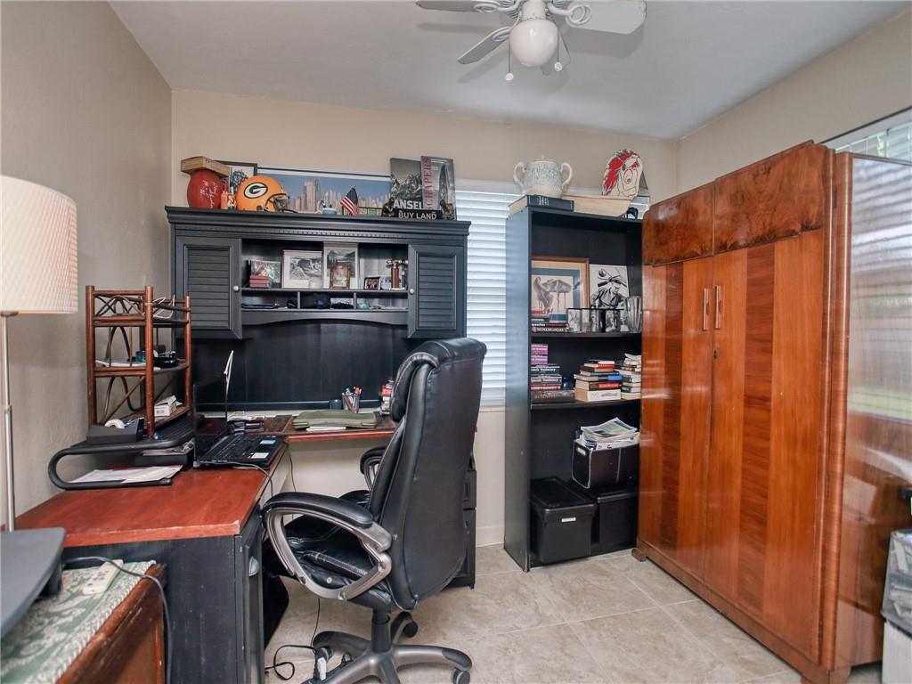 Coral Estates 32-29 B - Residential