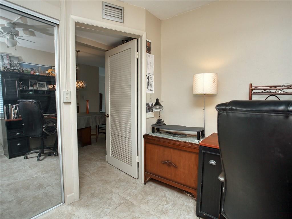 Coral Estates 32-29 B - Residential