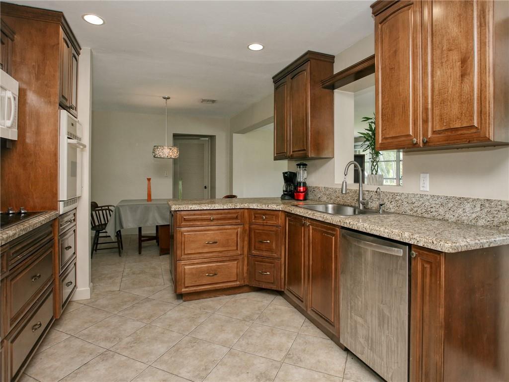 Coral Estates 32-29 B - Residential