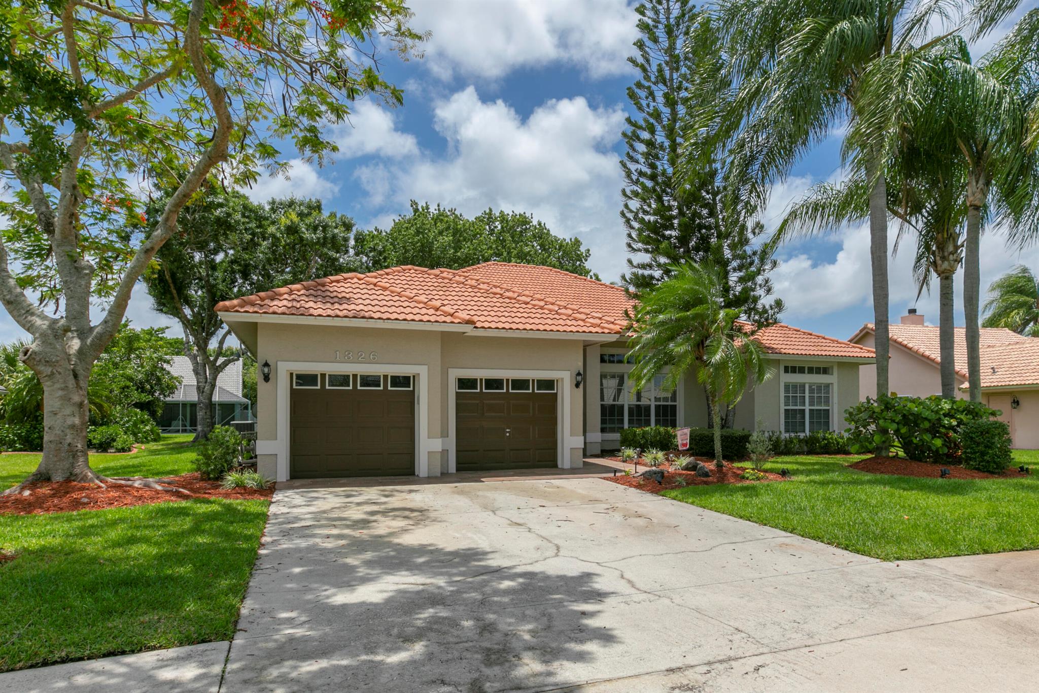 HEATHERWOOD - Residential Lease