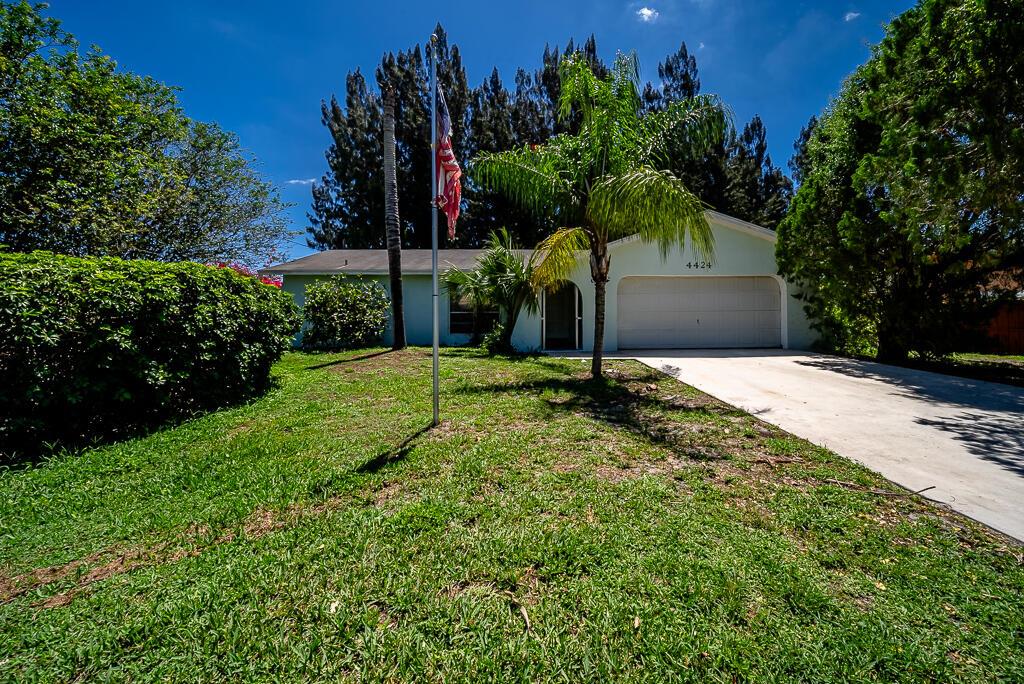 4424 Regency Drive