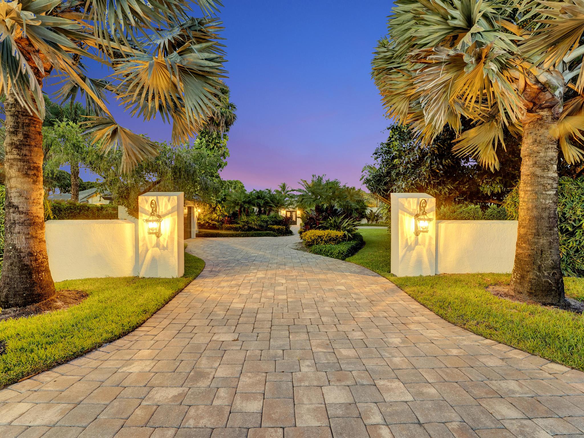 JUPITER RIVER ESTATES - Residential