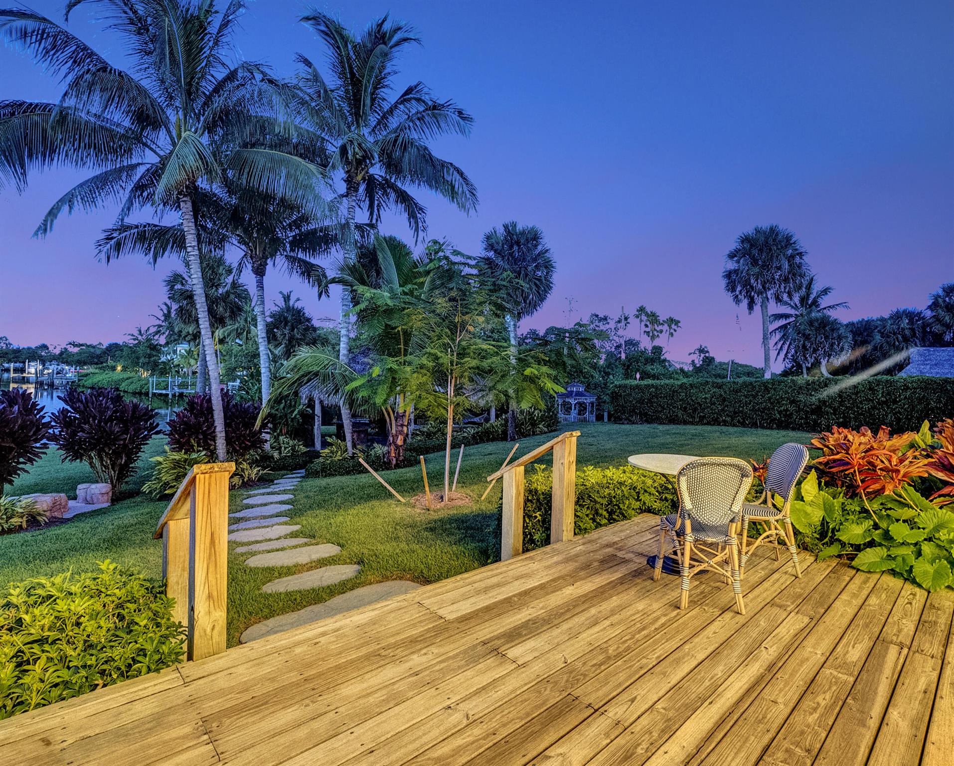 JUPITER RIVER ESTATES - Residential