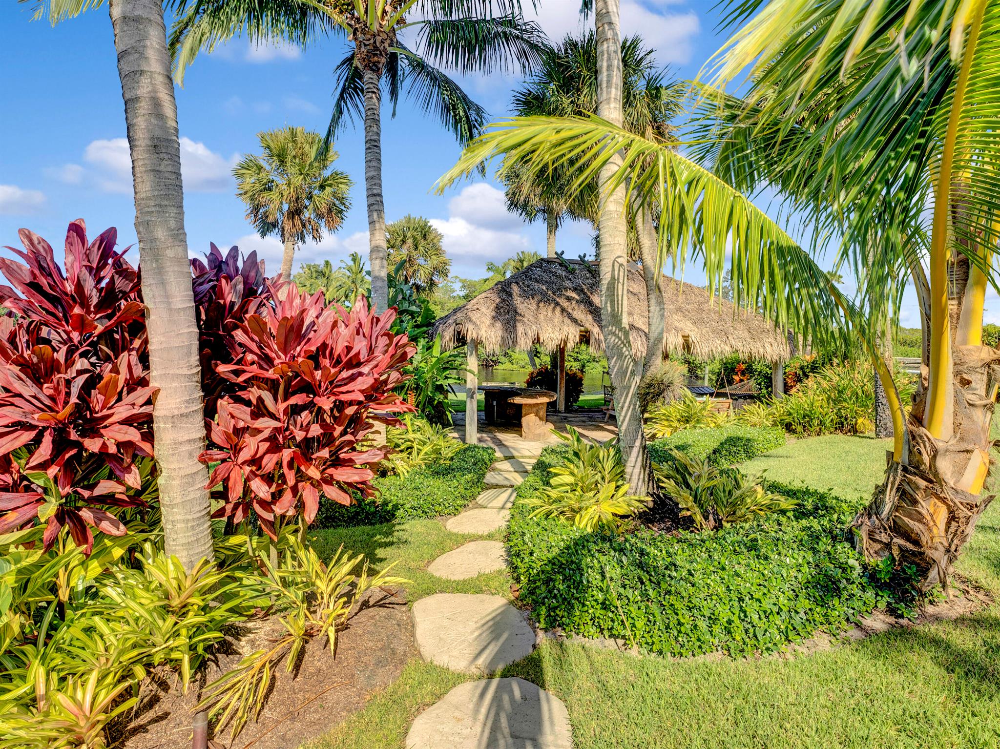 JUPITER RIVER ESTATES - Residential