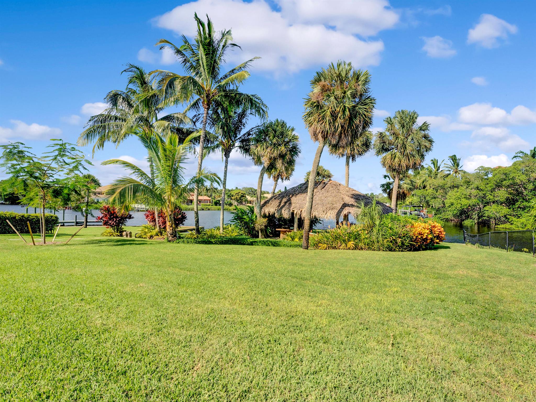 JUPITER RIVER ESTATES - Residential