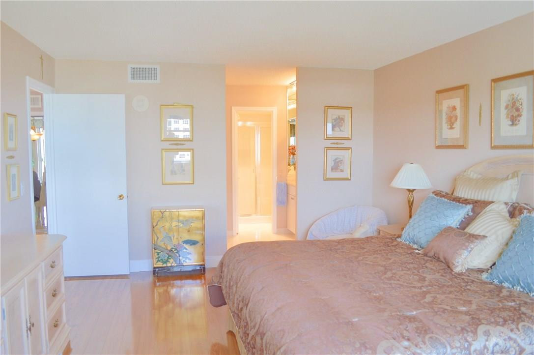 Royal Coast - Residential