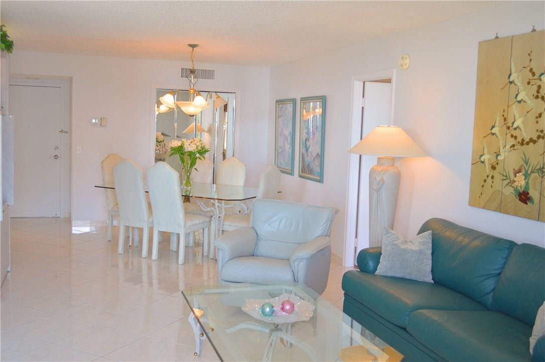 Royal Coast - Residential