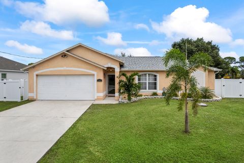 A home in Port St Lucie