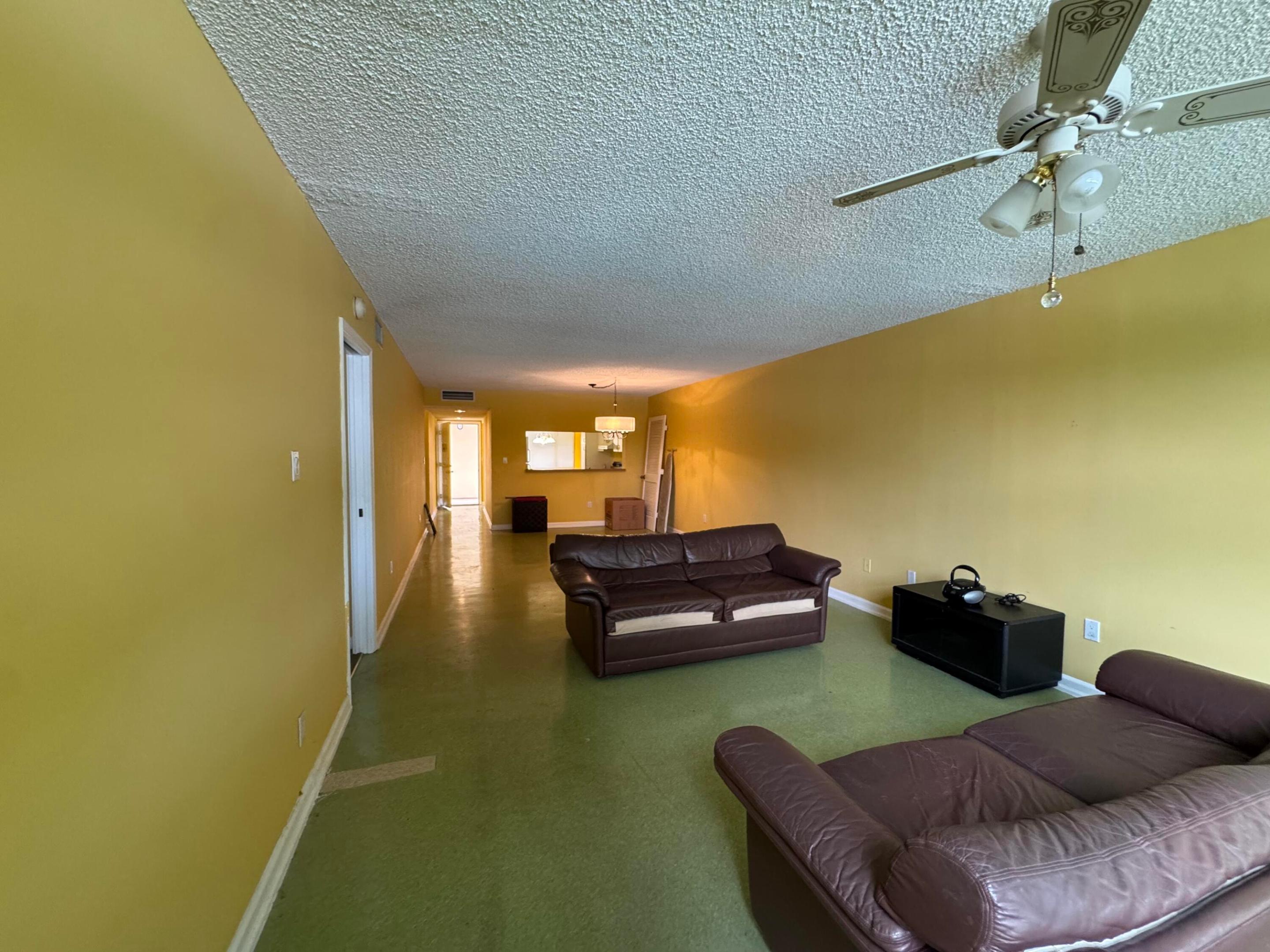 CLAIRMONT CONDOMINIUM H - Residential