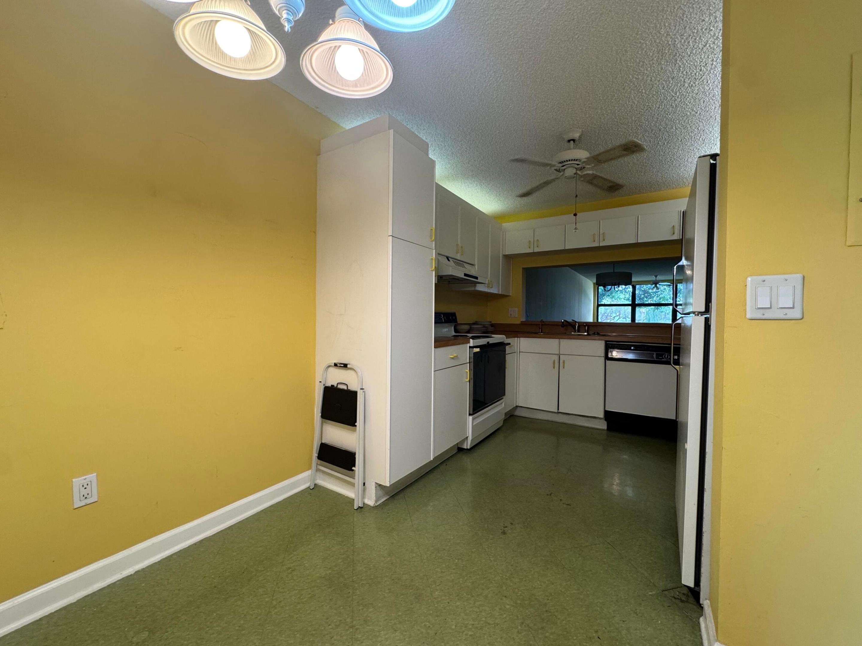 CLAIRMONT CONDOMINIUM H - Residential