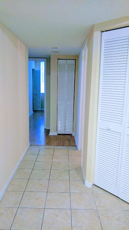 WINDWARD LAKES - Residential Lease