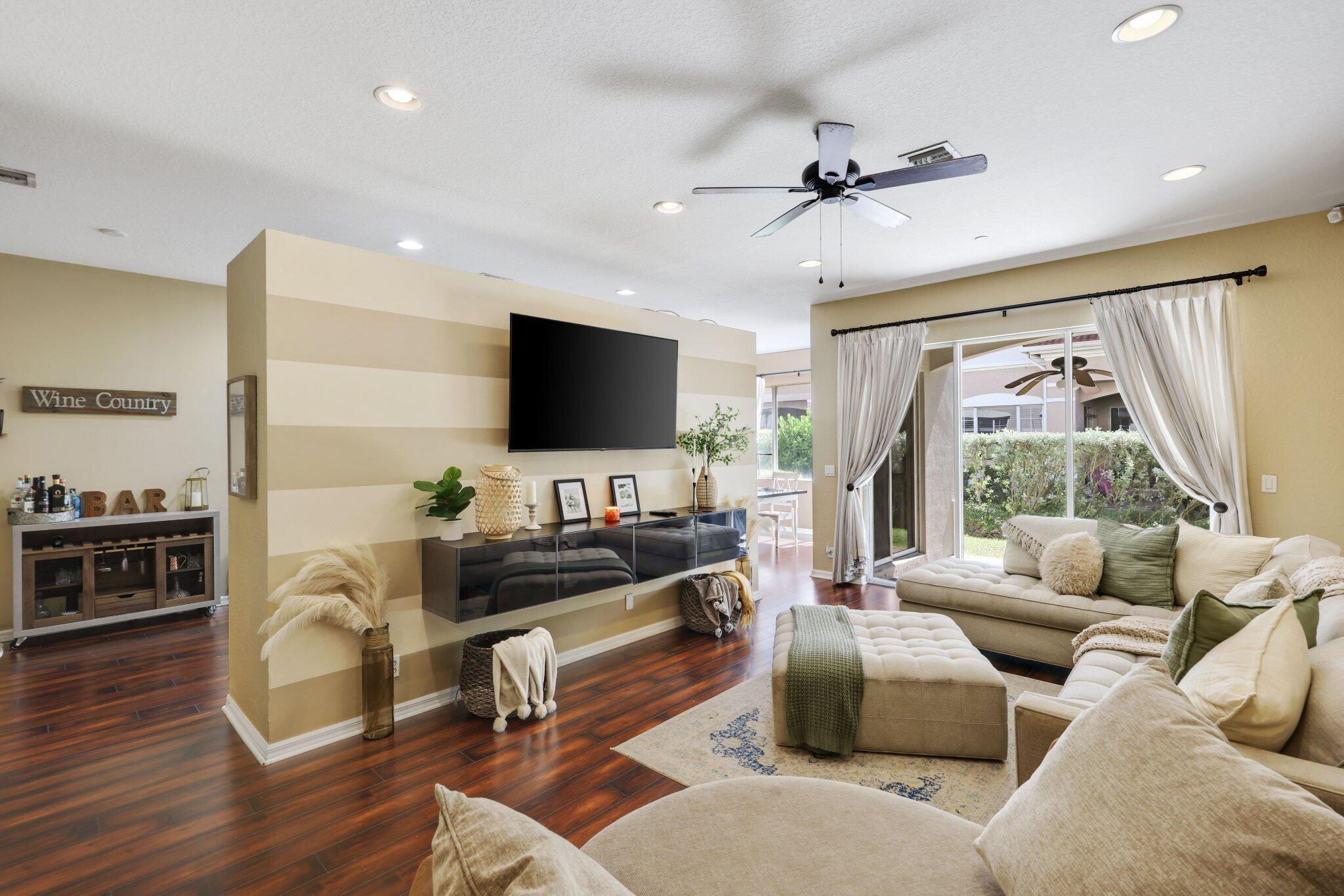 View photos, virtual tours, details... 109 Nottingham Place