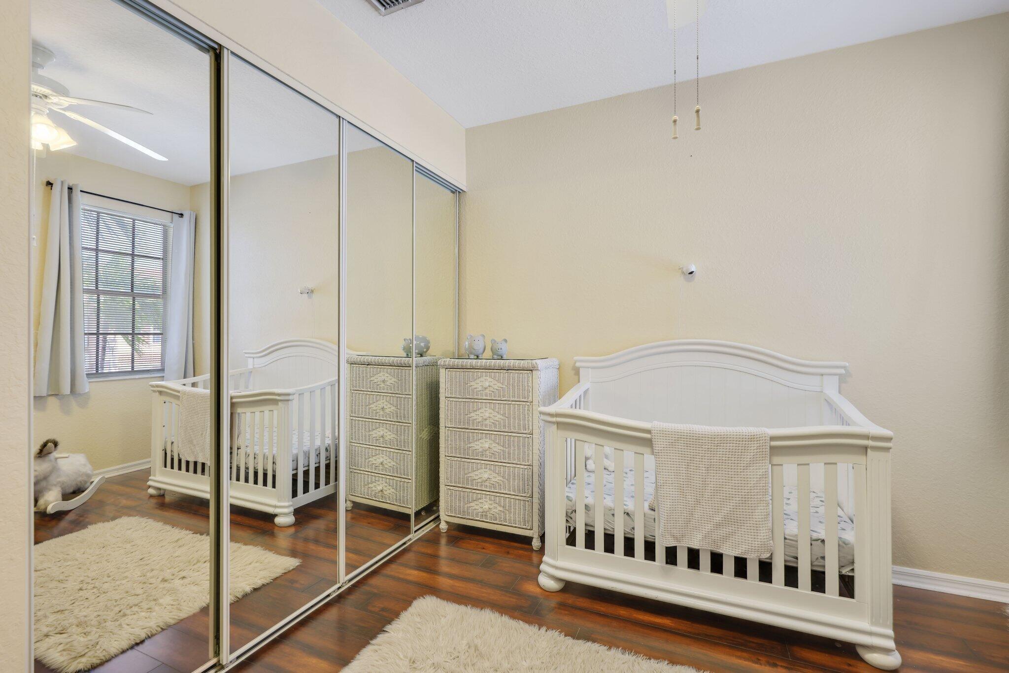 CARRIAGE POINTE TOWNHOMES - Residential
