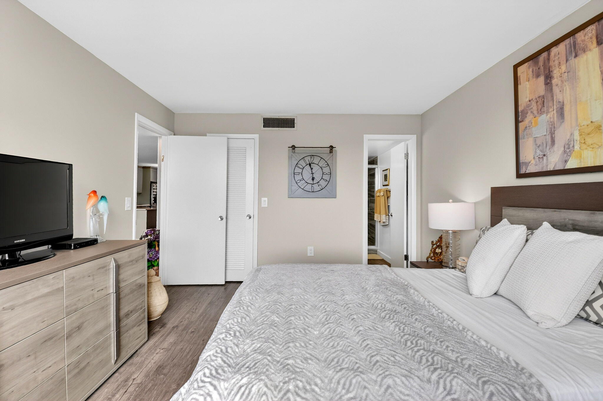 FOUNTAINS OF PALM BEACH CONDO 4 - Residential