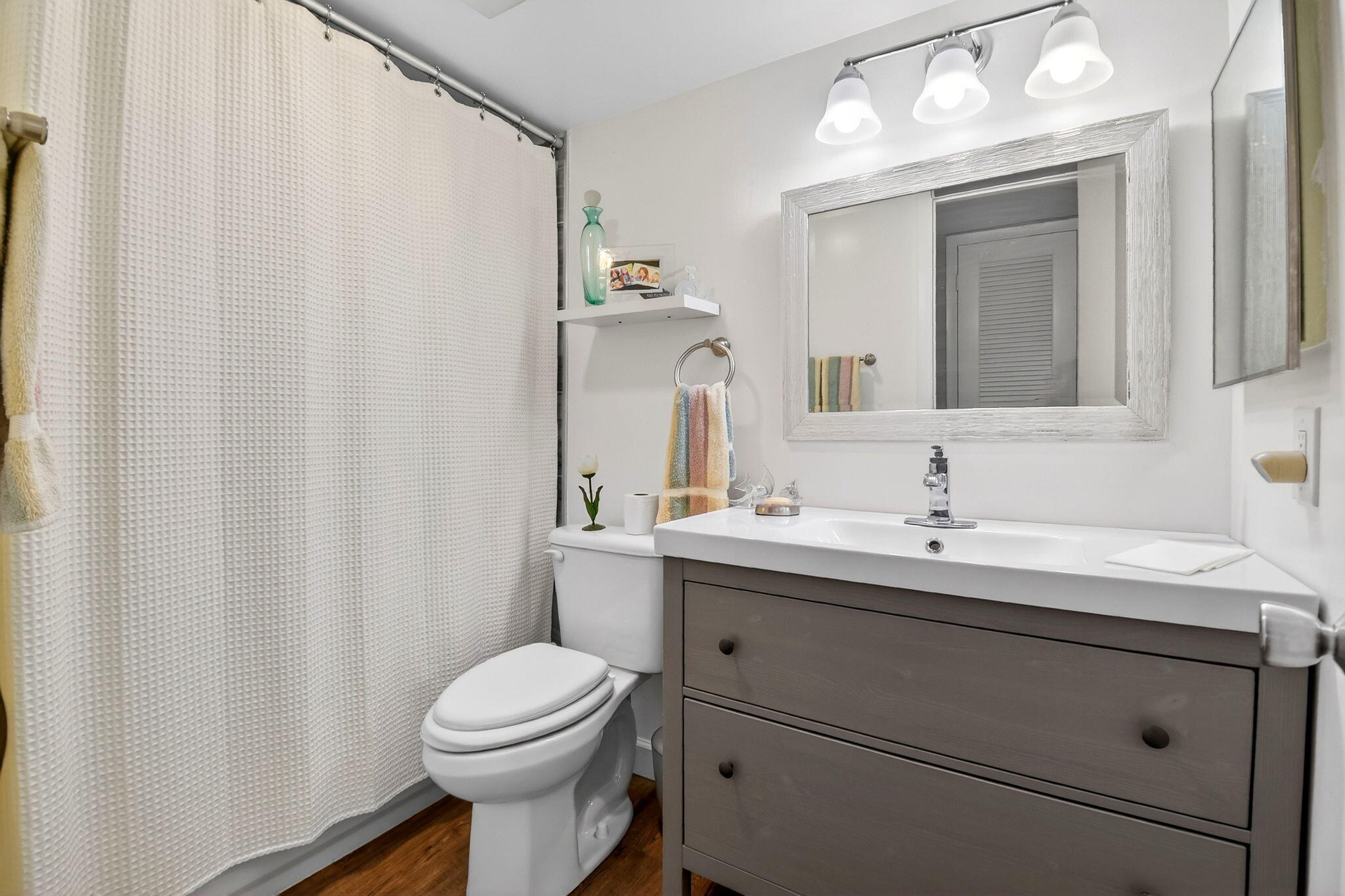 FOUNTAINS OF PALM BEACH CONDO 4 - Residential