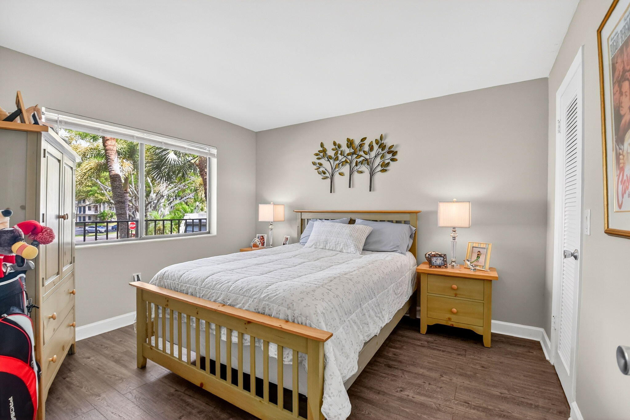 FOUNTAINS OF PALM BEACH CONDO 4 - Residential