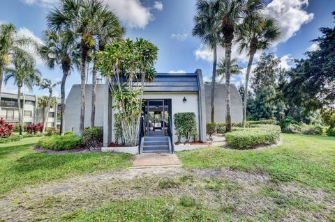 Tiny photo for 4793 Esedra Court #206, Lake Worth, FL 33467 (MLS # B26020095)