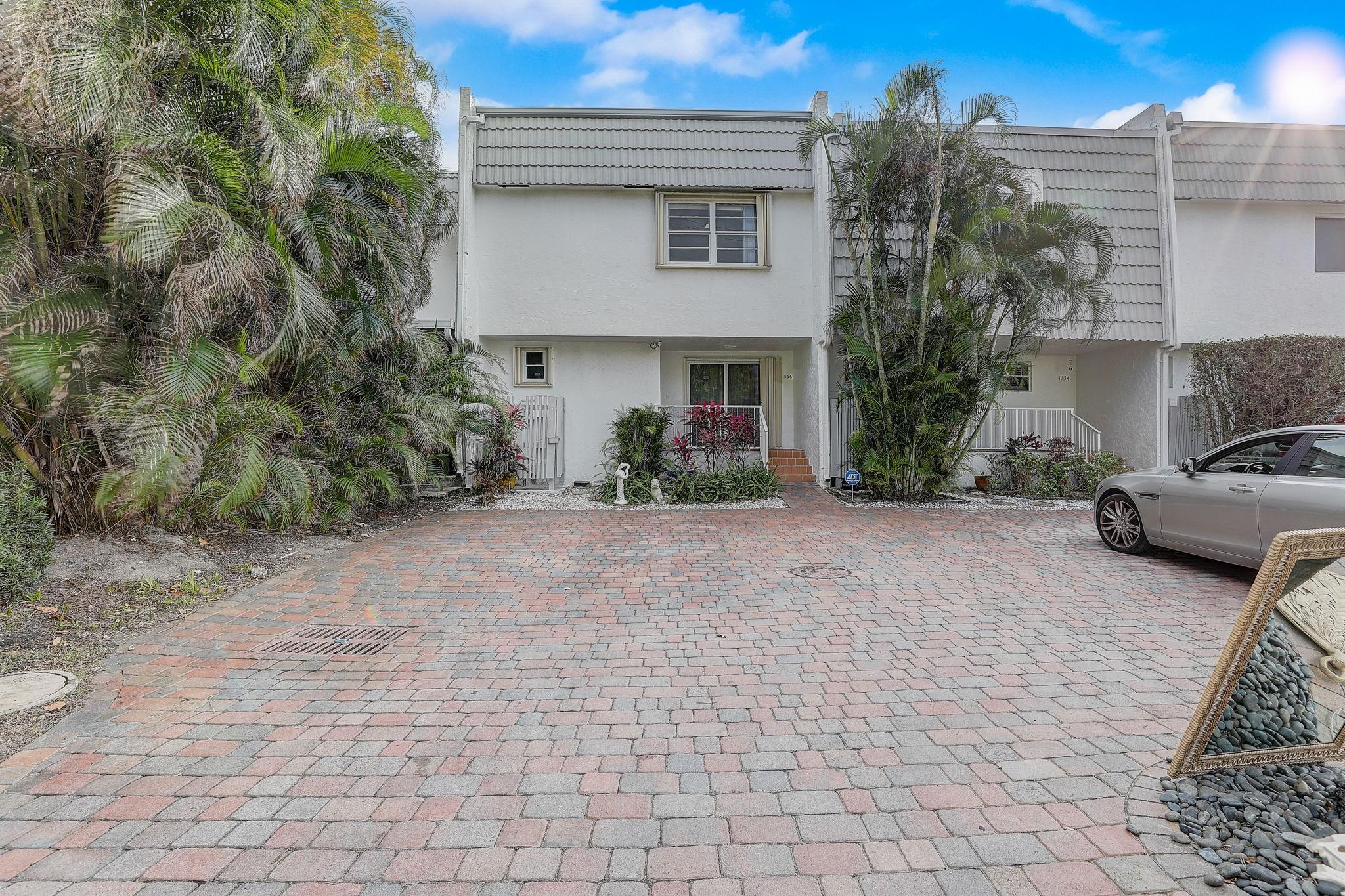 Boca Cove - Residential