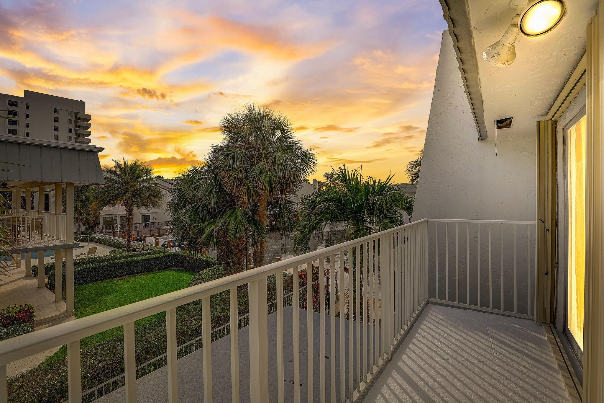 Boca Cove - Residential