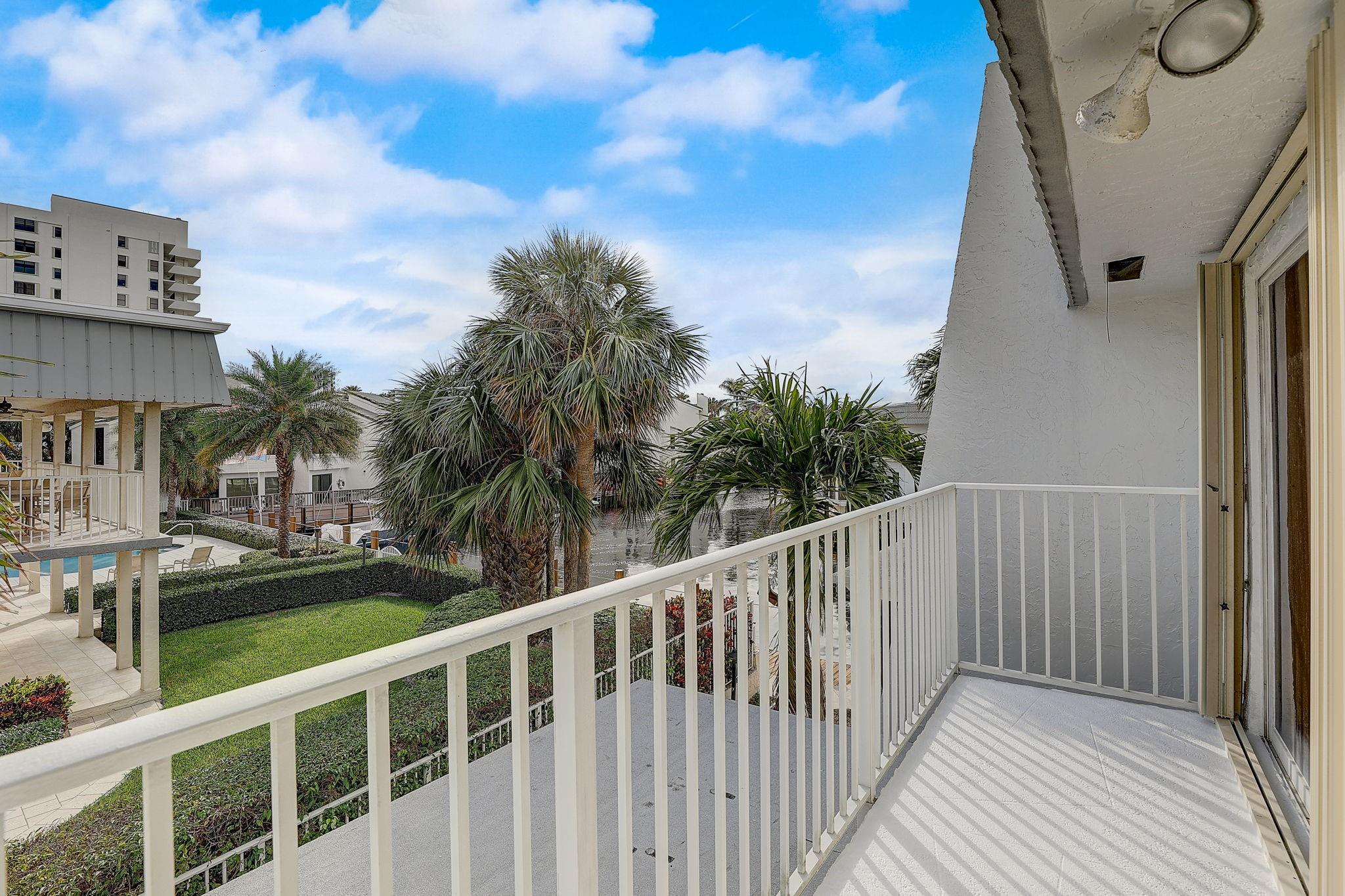 Boca Cove - Residential