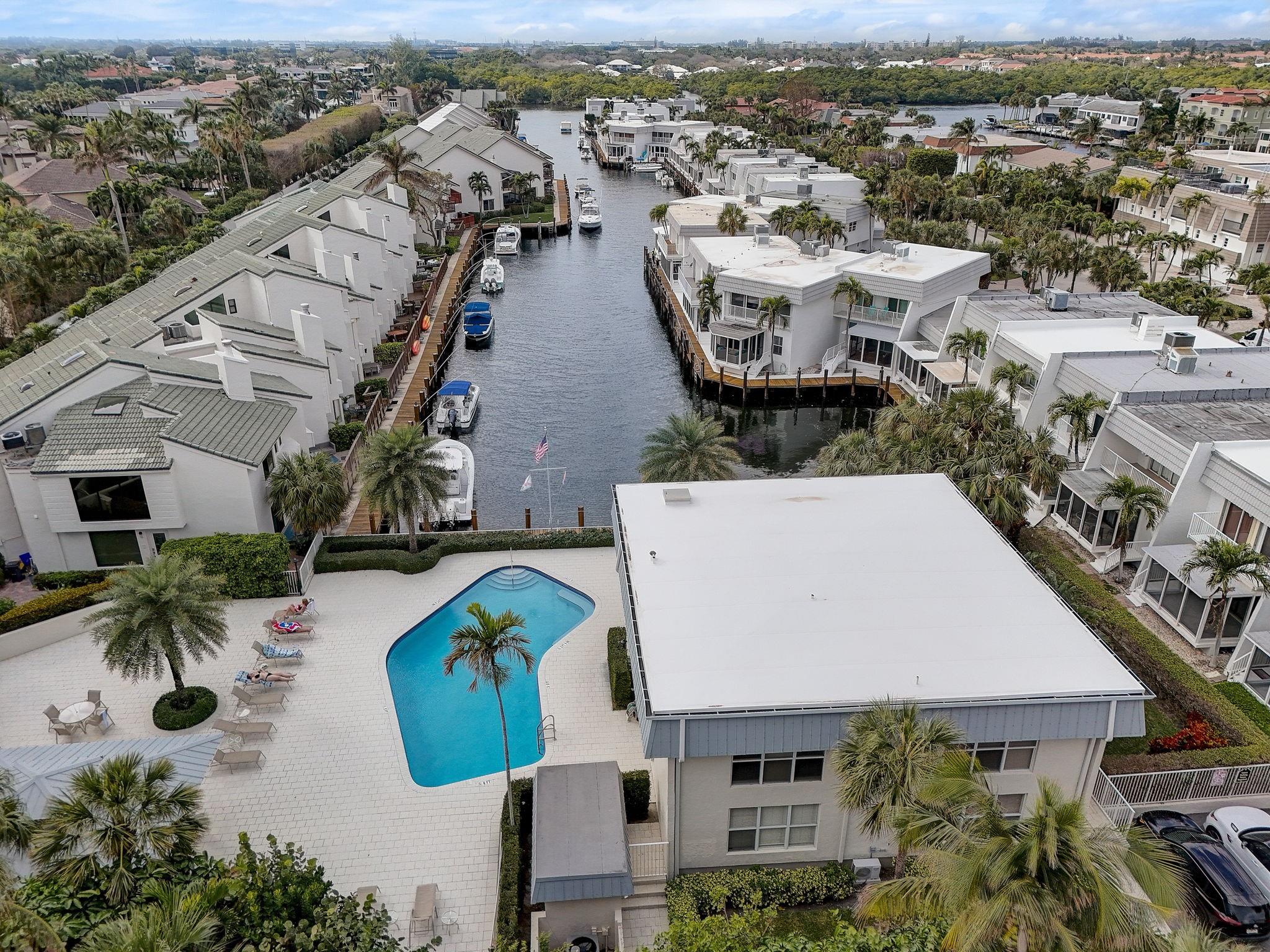 Boca Cove - Residential