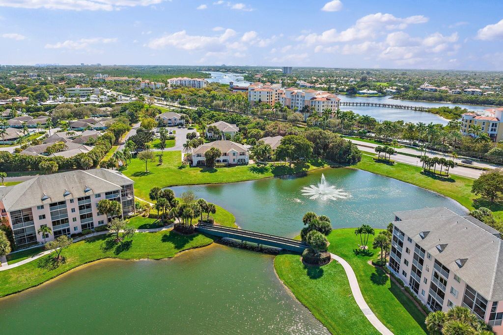 Photo of 353 S Us Highway 1 #F306, Jupiter, FL 33477 (MLS # R11073296)