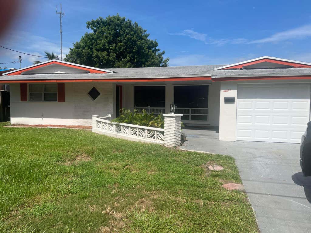 Photo of 4004 E Shore Road, Miramar, FL 33023 (MLS # B26060589)