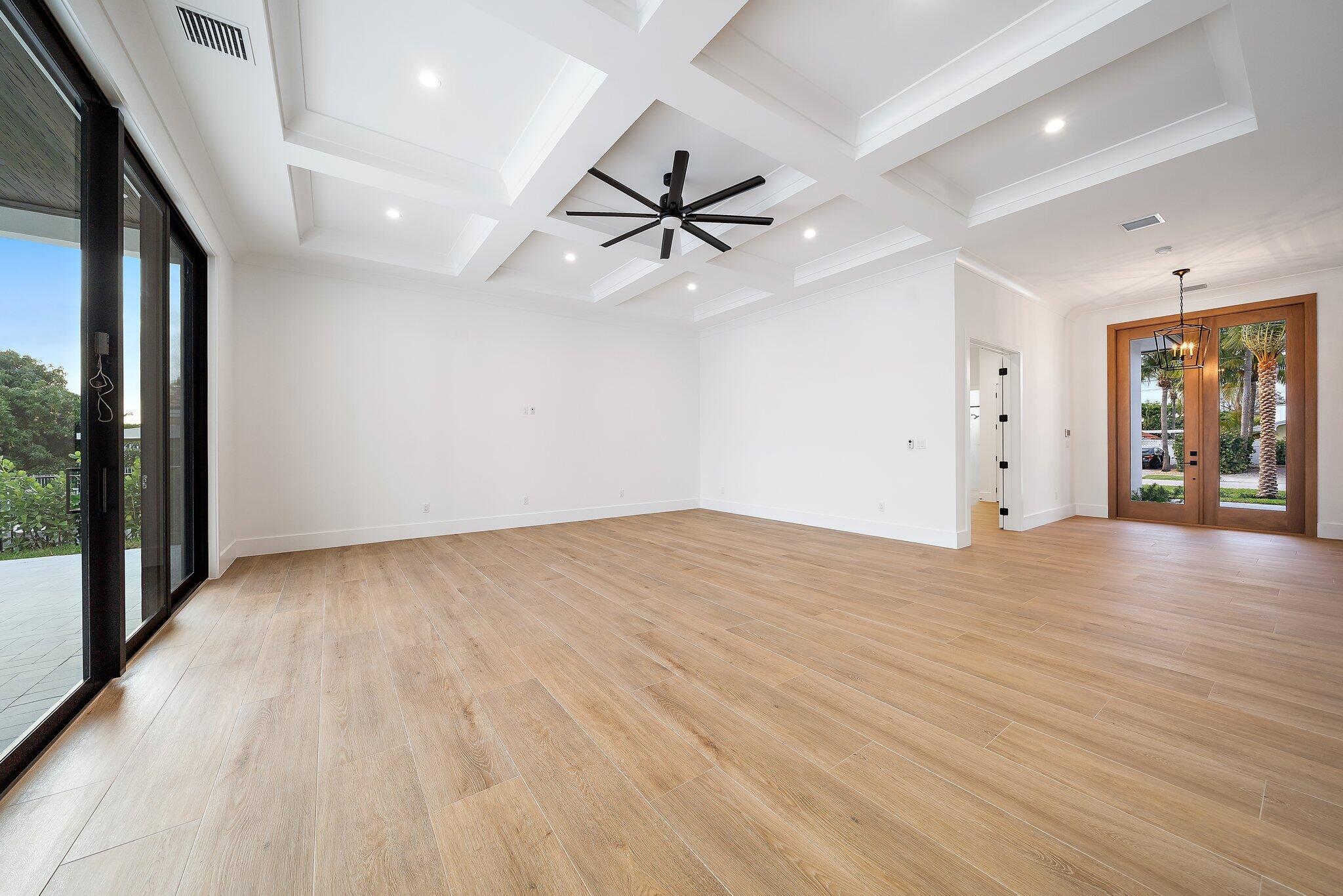 NORTH PALM BEACH VILLAGE OF 2 - Residential