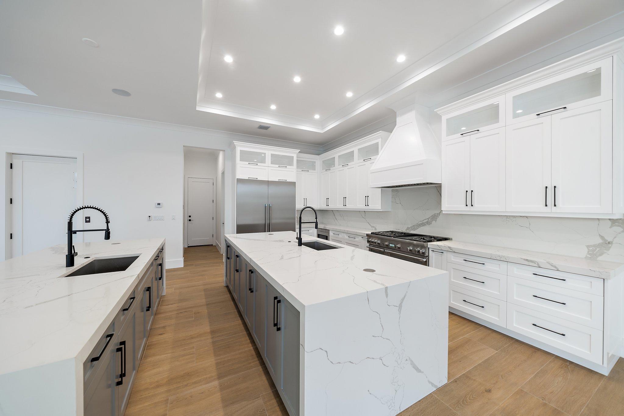 NORTH PALM BEACH VILLAGE OF 2 - Residential