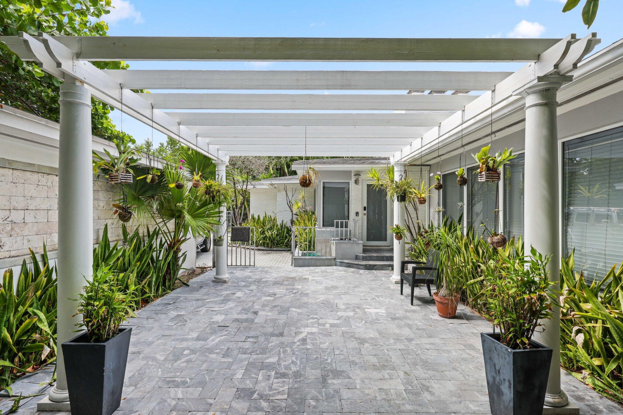 1313 SEABREEZE Boulevard #B