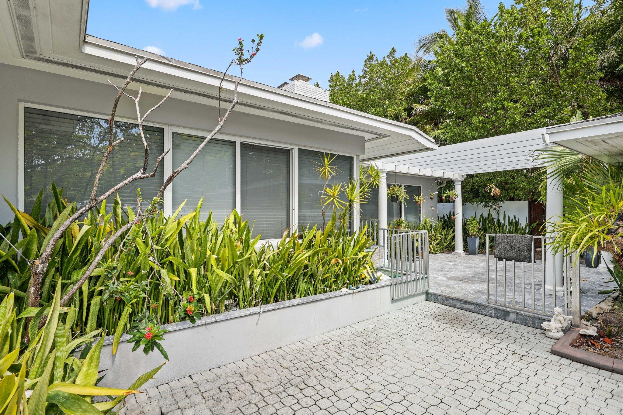 1313 SEABREEZE Boulevard #B