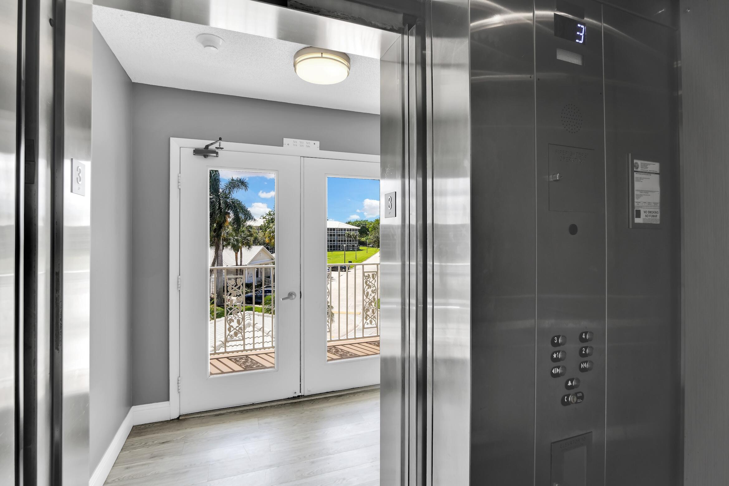 6133 Balboa Circle 304