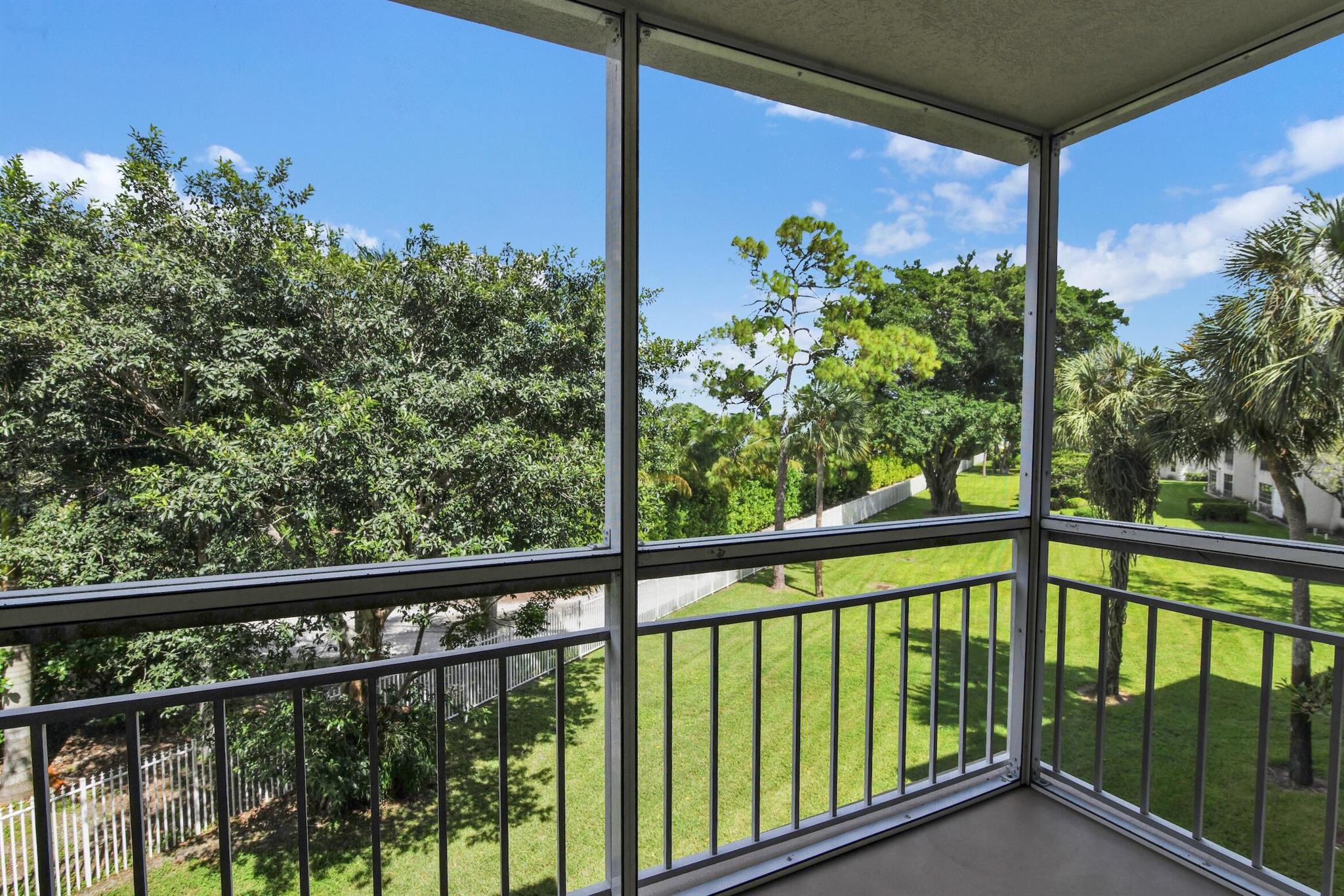 WHITEHALL CONDO AT CAMINO - Residential